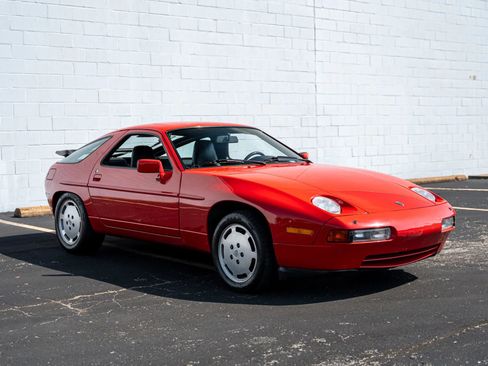 Used 1987 Porsche 928 S4 image 8