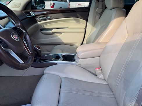 Used 2013 Cadillac SRX Luxury w/ Driver Awareness Package FWD image 7