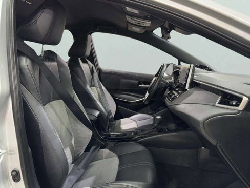 Used 2022 Toyota Corolla XSE image 50