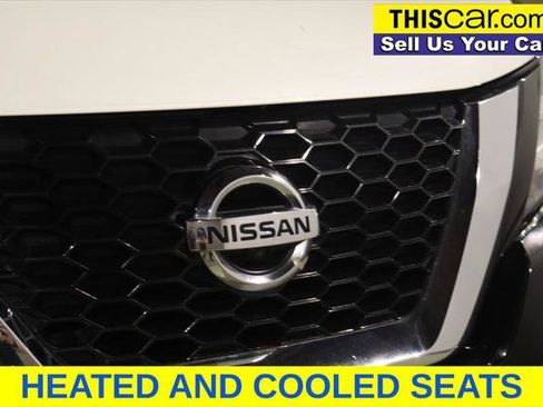 Used 2019 Nissan Murano Platinum w/ Cargo Package FWD image 12