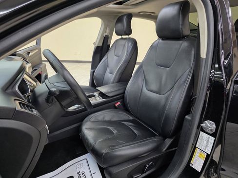 Used 2018 Ford Fusion Titanium FWD image 15