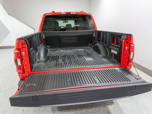 Used 2023 Ford F150 XLT image 11