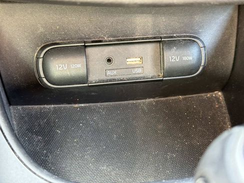 Used 2015 Kia Soul FWD image 17