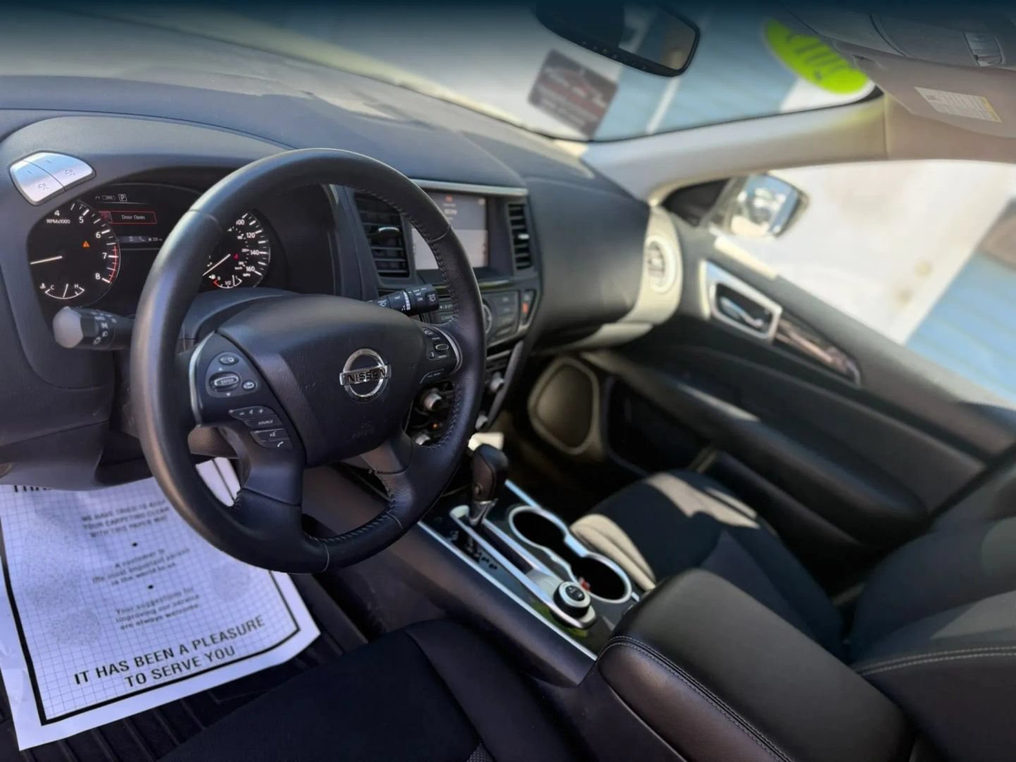 Used 2019 Nissan Pathfinder SV AWD/4WD image 10