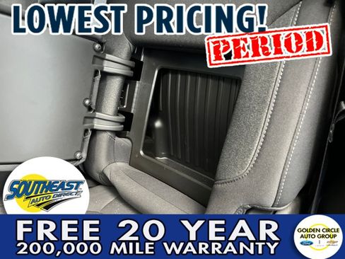 Used 2022 Chevrolet Silverado 1500 LT Trail Boss w/ Bed Protection Package image 14