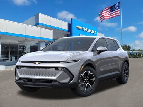 New 2026 Chevrolet Equinox EV LT image 8