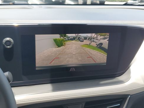 Used 2024 Buick Encore GX Preferred FWD image 27