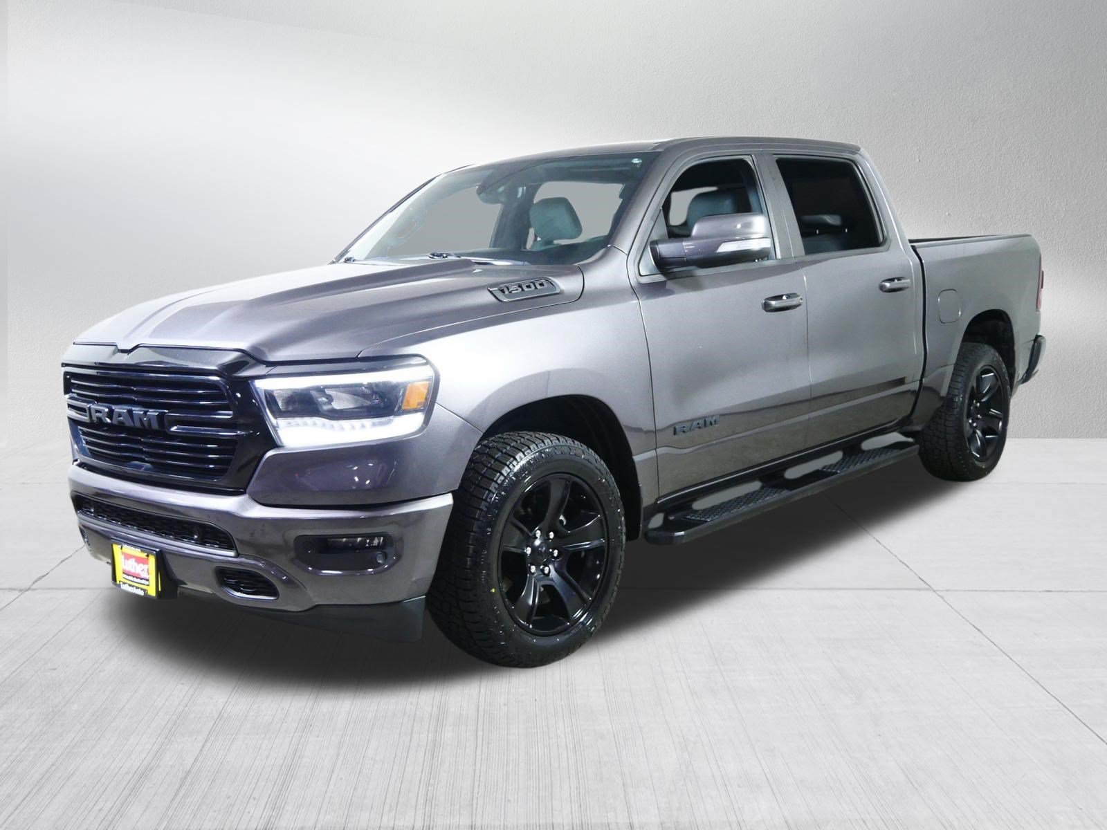 Used 2020 RAM 1500 Big Horn AWD/4WD image 3