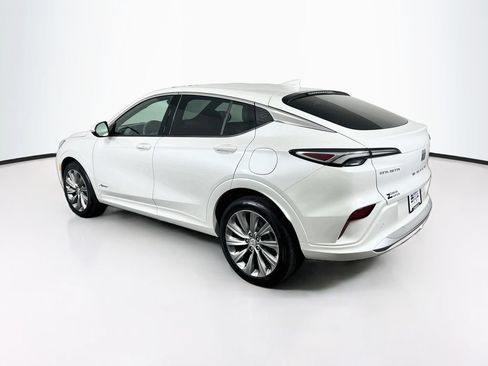 Certified 2024 Buick Envista Avenir FWD image 5