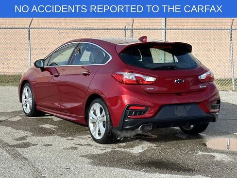 Used 2017 Chevrolet Cruze Premier image 3