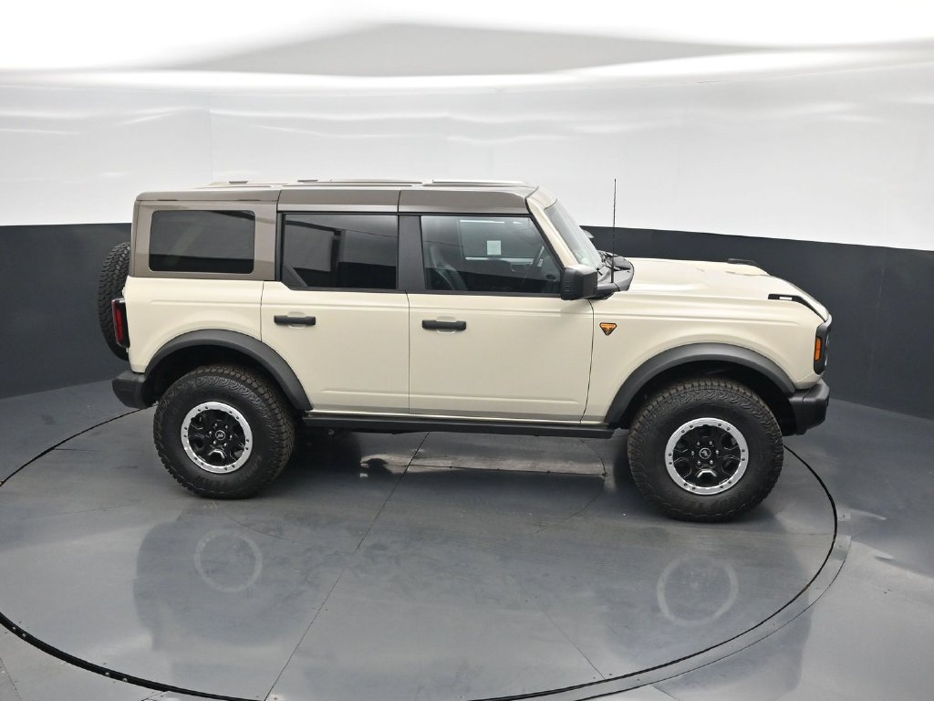 Used 2026 Ford Bronco Badlands AWD/4WD image 51