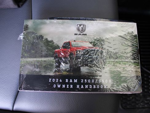 Used 2024 RAM 2500 Tradesman image 38