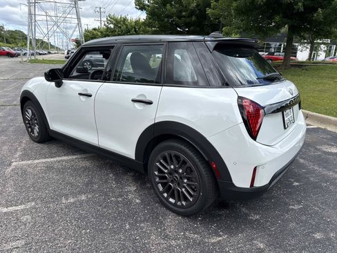 Certified 2025 MINI Cooper S FWD image 8