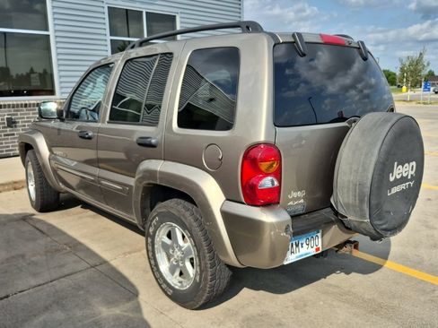Used 2003 Jeep Liberty Limited AWD/4WD image 5