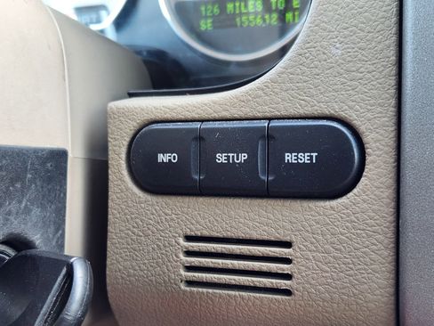 Used 2004 Ford F150 Lariat image 22