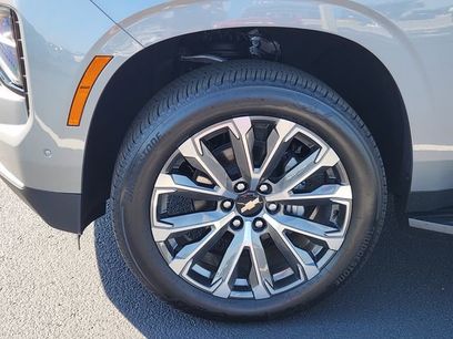 Used 2025 Chevrolet Suburban High Country