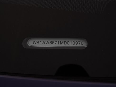 Used 2021 Audi SQ7 Premium Plus w/ Driver Assistance Package image 34