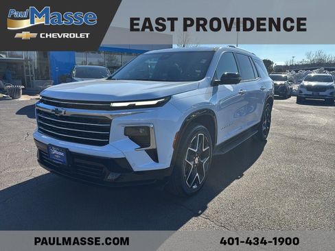 Certified 2026 Chevrolet Traverse High Country w/ LPO, Floor Liner Package image 1