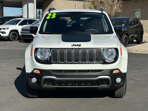 Certified 2023 Jeep Renegade Latitude image 9