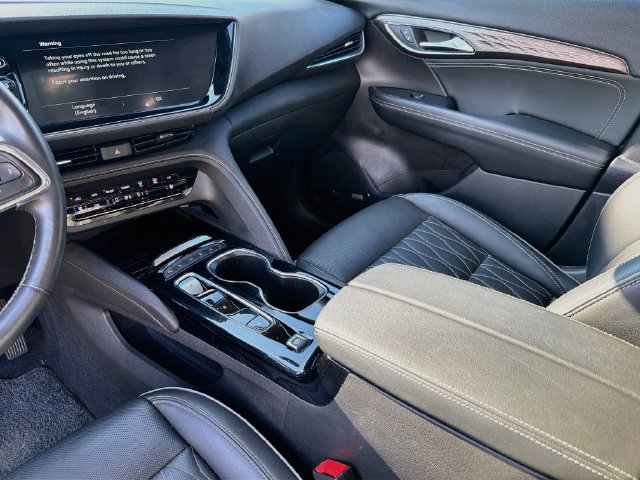 Used 2022 Buick Envision Avenir w/ Technology Package II AWD/4WD image 17