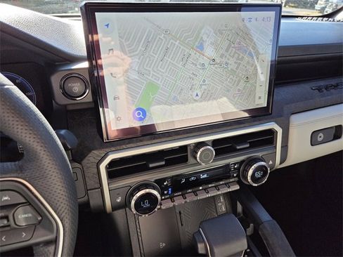 Used 2025 Toyota Tacoma 4x4 Double Cab Hybrid image 25