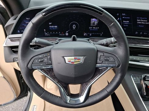 Used 2023 Cadillac Escalade Premium Luxury image 22