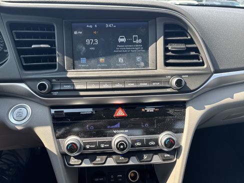 Used 2020 Hyundai Elantra Value Edition FWD image 18