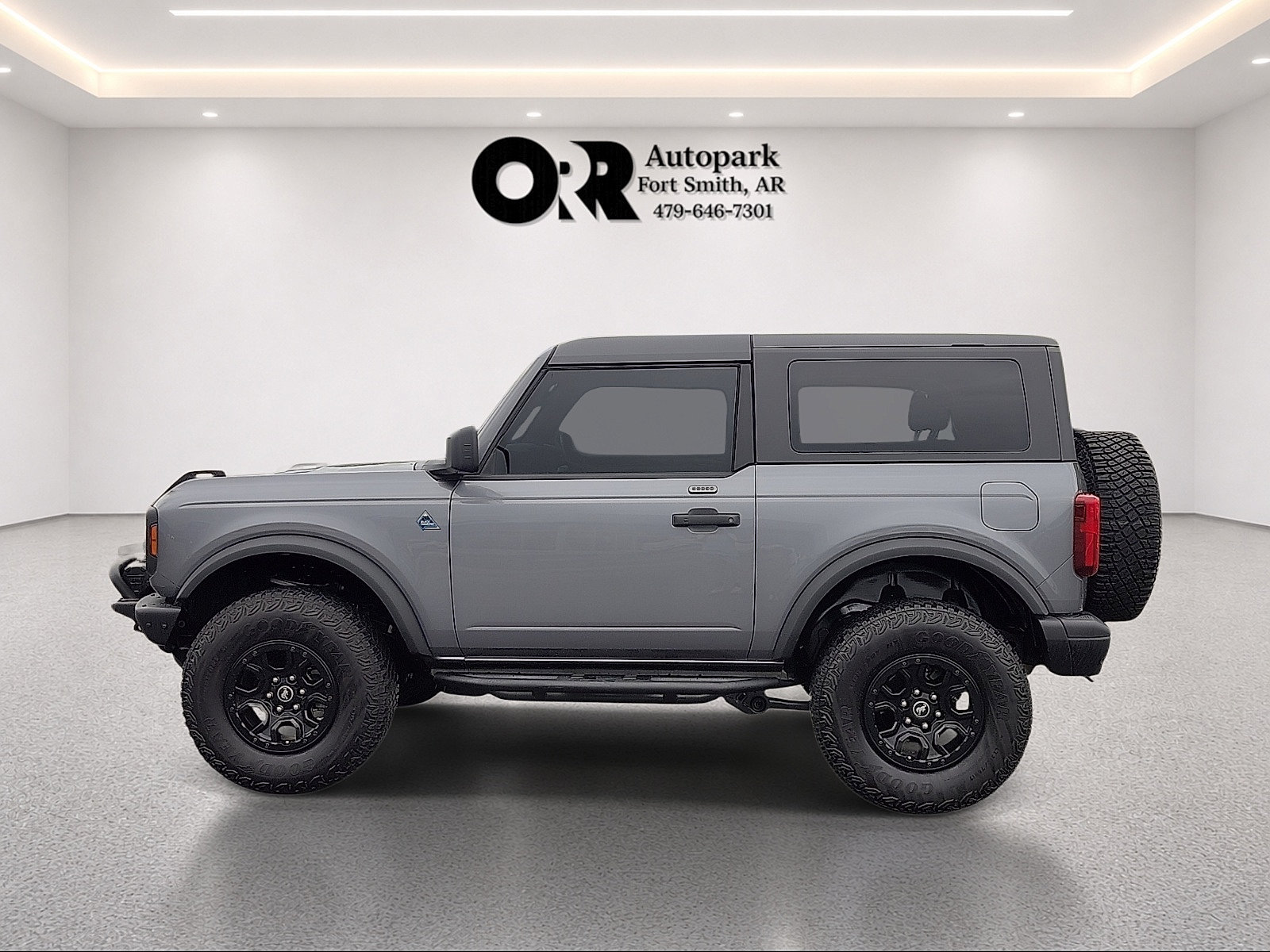 Used 2023 Ford Bronco Black Diamond AWD/4WD image 3