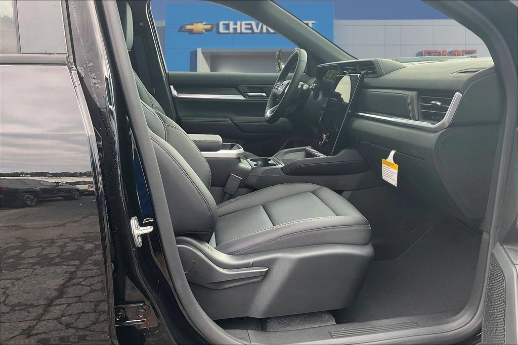 New 2027 GMC Terrain Elevation w/ Elevation Premium Package FWD image 11