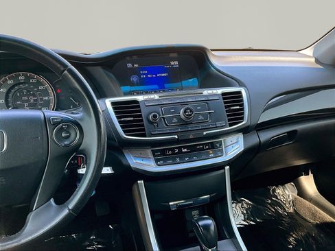 Used 2013 Honda Accord Sport image 9