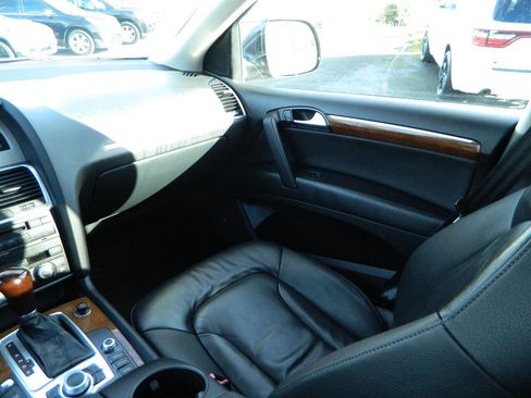 Used 2009 Audi Q7 4.2 Prestige image 18