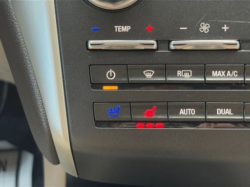 Used 2018 Lincoln MKC Reserve w/ Lincoln MKC Climate Package AWD/4WD image 24