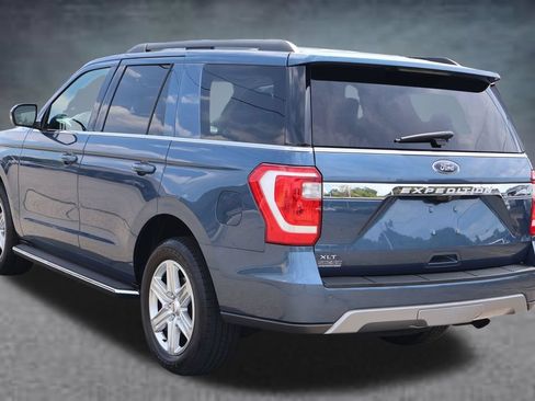 Used 2020 Ford Expedition XLT w/ Equipment Group 202A AWD/4WD image 25