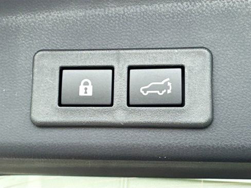 New 2026 Subaru Ascent Touring image 33