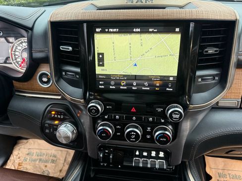 Used 2019 RAM 1500 Laramie Longhorn w/ Bed Utility Group AWD/4WD image 12