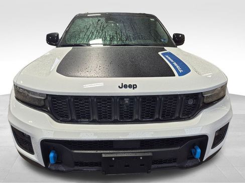 Used 2022 Jeep Grand Cherokee Trailhawk w/ Advanced Protech Group II AWD/4WD image 9