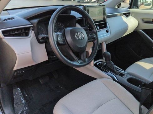 Certified 2024 Toyota Corolla Cross L FWD image 9