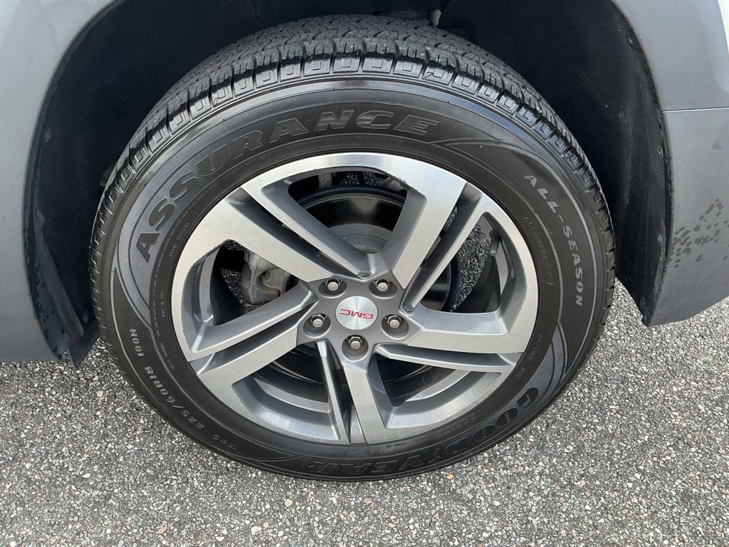 Used 2021 GMC Terrain SLT w/ Infotainment Package II FWD image 25