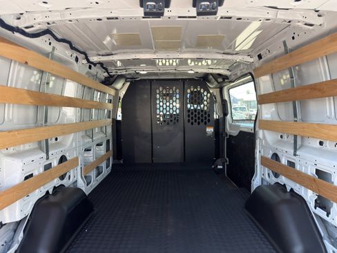 Certified 2025 Ford Transit 250 Low Roof w/ Exterior Upgrade Package RWD image 7