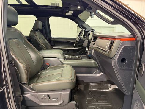 Used 2022 Ford Expedition Timberline AWD/4WD image 27
