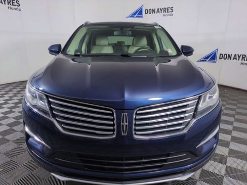 Used 2017 Lincoln MKC Premiere FWD image 10