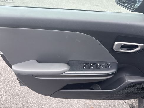Used 2025 Kia K4 FWD image 16