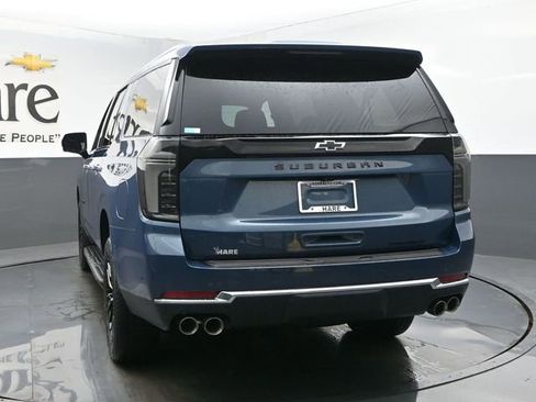 New 2025 Chevrolet Suburban Premier image 14