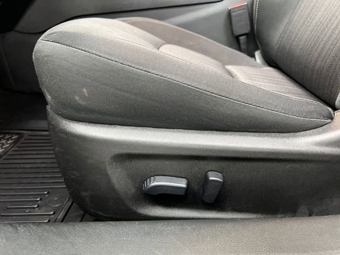 Used 2024 Nissan Altima 2.5 SV image 10