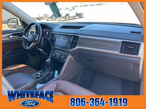 Used 2021 Volkswagen Atlas SEL Premium image 47