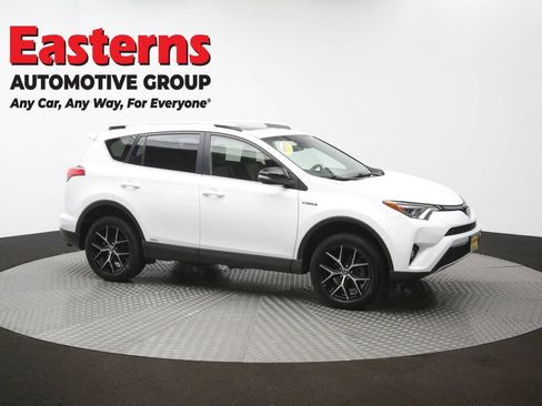 Used 2018 Toyota RAV4 SE AWD/4WD image 49
