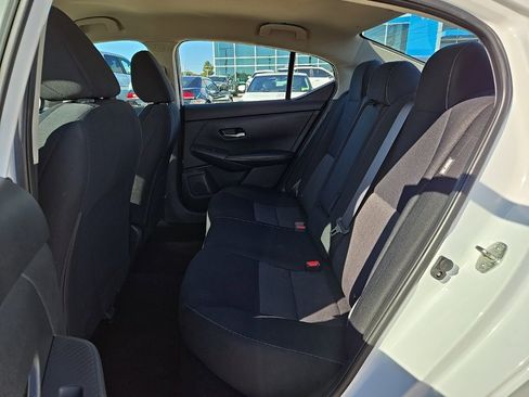 Used 2021 Nissan Sentra SV w/ Trunk Package image 17