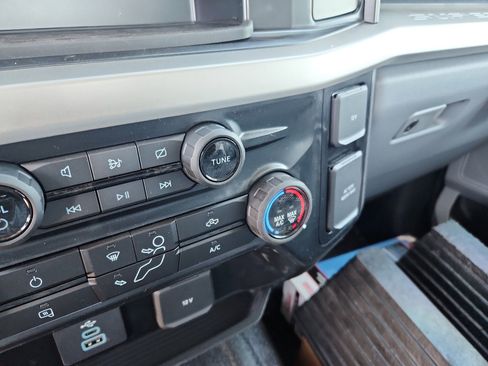 Used 2024 Ford F350 XL w/ Snow Plow Prep Package image 18