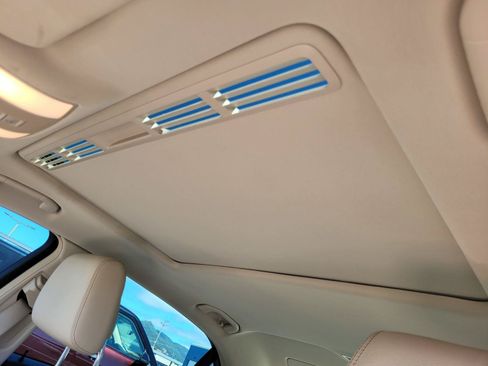 Used 2016 Mercedes-Benz E 350 Sedan image 13