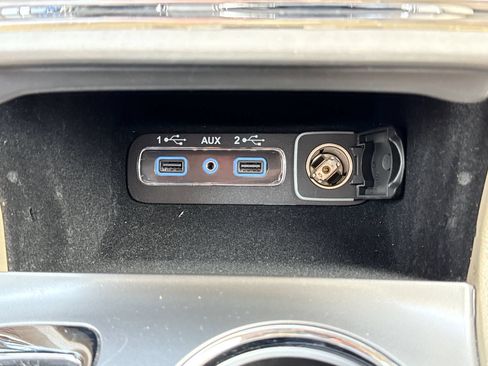 Used 2021 Jeep Grand Cherokee Limited w/ Luxury Group II RWD image 23